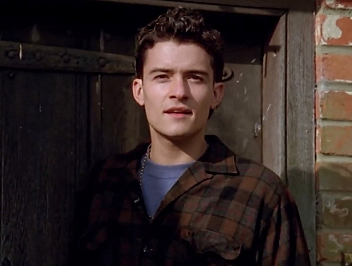 bloom_movies's tweet photo. Orlando Bloom as Peter Drinkwater in 'Midsomer Murders' (2000) https://t.co/4DsvdJzs7T