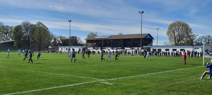 Image from Sonntag|9:00 (@weltderamateure)