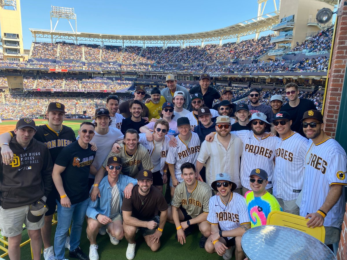 Hey there 👋 <a href="/Padres/">San Diego Padres</a> 

The boys took a well deserved day off yesterday and took in some MLB action ⚾️🧢