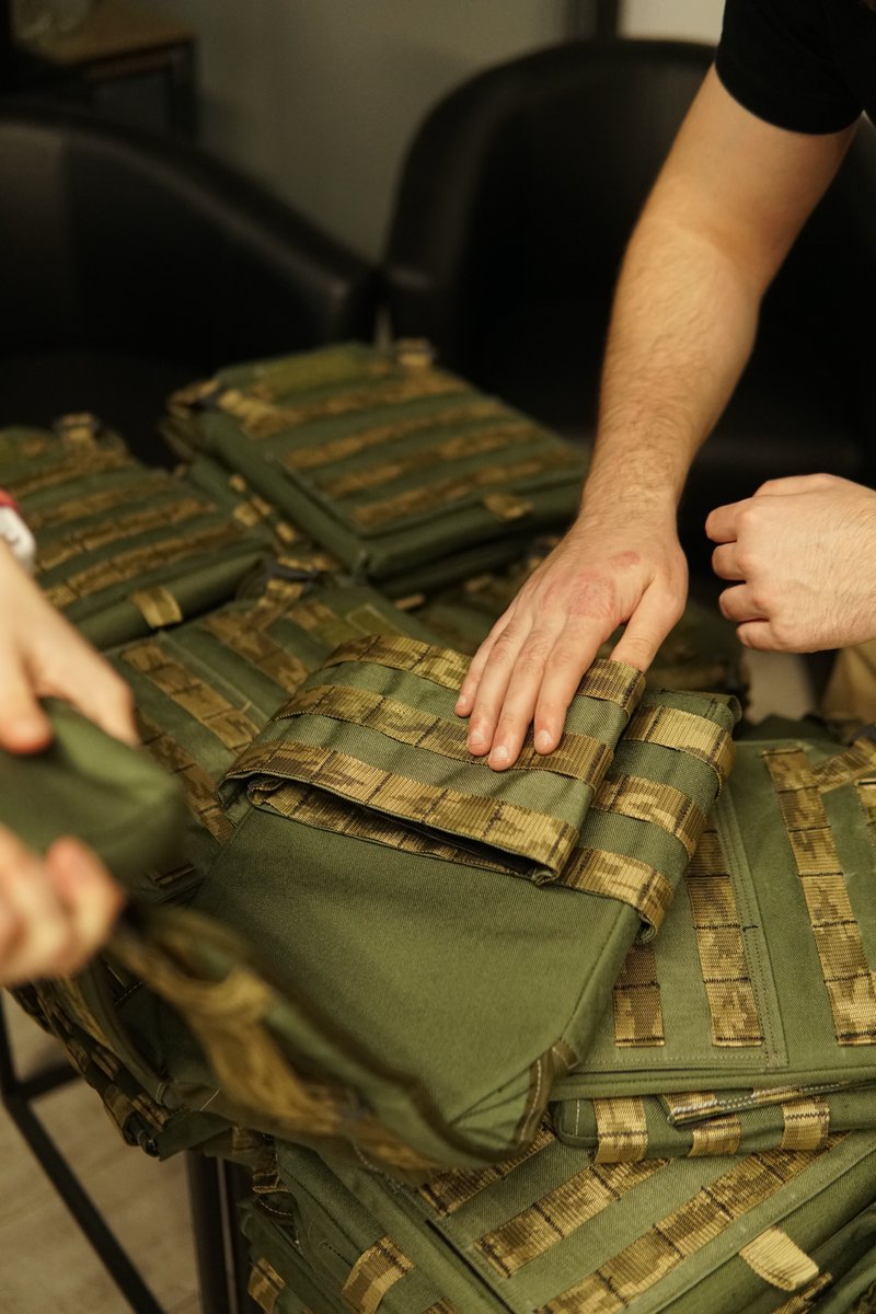 startupsoftcom's tweet photo. We’ve donated 230 ballistic vests to Ukrainian soldiers!
This batch will not be the last – we are committed to donating and supporting our country, and we ask you to do the same.

Slava Ukraini 🇺🇦 https://t.co/FK8nkzUuZk