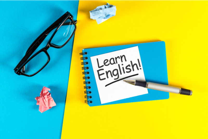 PepeRubioM's tweet photo. Desmontando Mitos| ¿Por qué en España nos cuesta tanto entender a los que hablan bien inglés? Este mito tiene muchas lecturas y pronunciaciones. Si no lo tienen claro nuestra hoy experta @evamasymas os ayuda   https://t.co/3UoJ7jiyil a través de @HoyporHoy https://t.co/4hPv29VFiS
