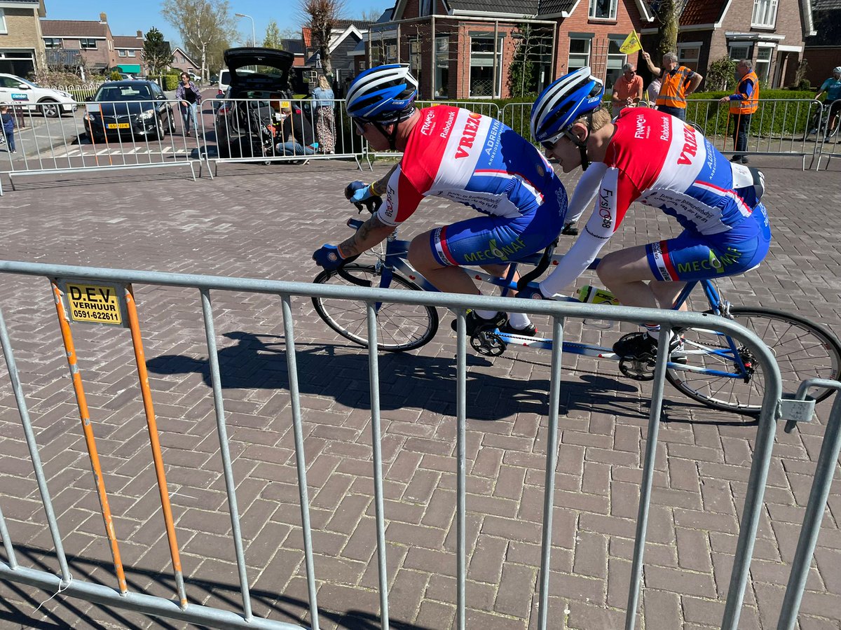 Eerste wedstrijd van seizoen. Eerste bij de ronde van Ureterp
