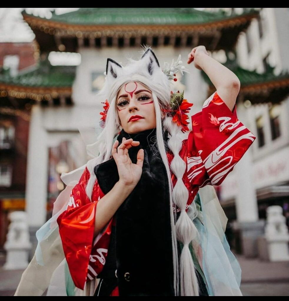 Meet Amaterasu of OKAMI from Boston Chinatown! Instagram @_goooobz_  Photographer is capturedbyginny https://t.co/W85cB6nJ7C Its Goobz Pestana  :) #cosplayernation #okami #amaterasu #goooobz #cosplay #bostonchinatown  #okamicosplay #capturedbyginny #_ ..., image size:982x1024