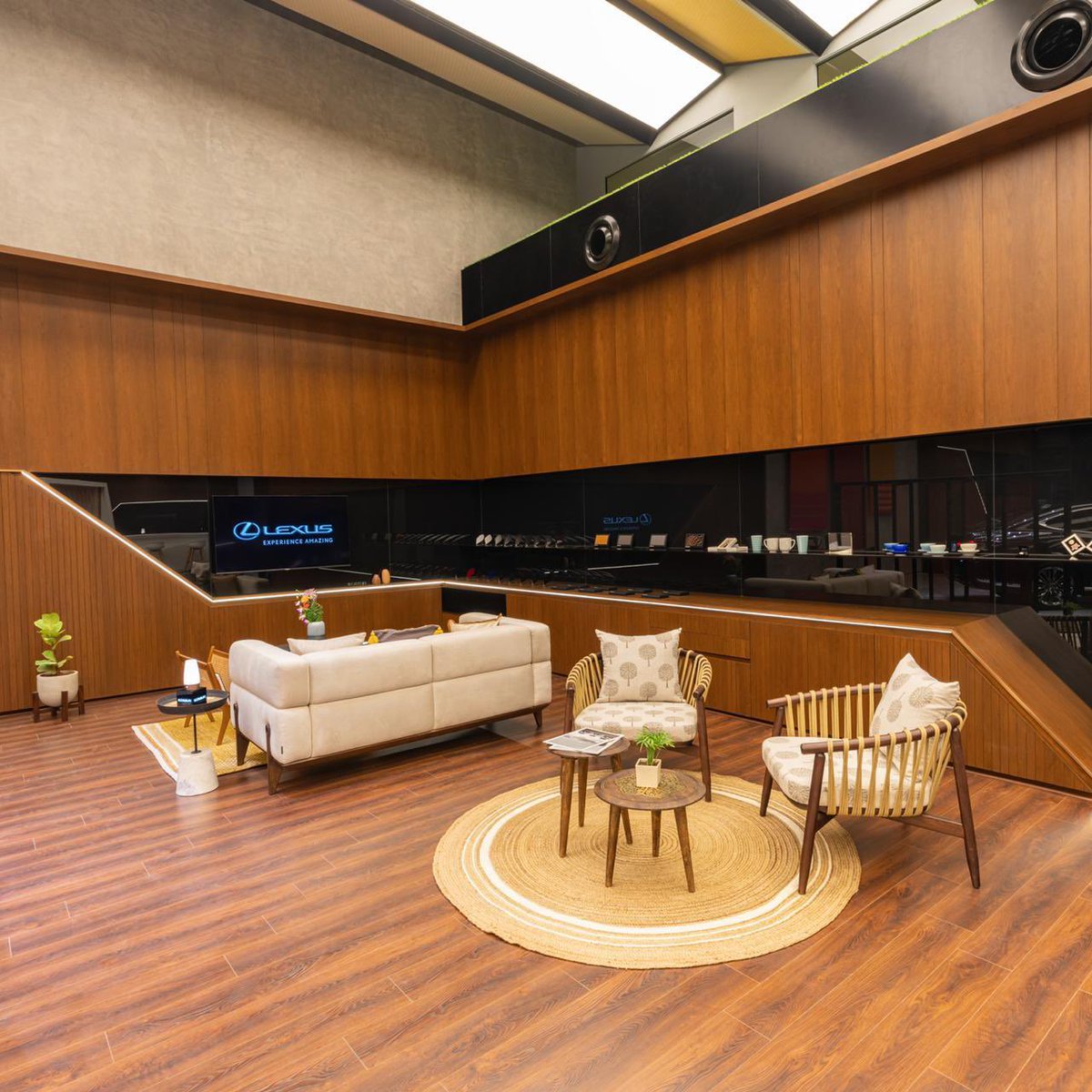 #AdilsAutoZone It’s not just about the cars but about the Lexus life. The Toyota-owned Japanese luxury marque <a href="/lexusindia_/">lexus India</a> recently opened its new guest experience centre in Chennai, it’s sixth such in India. And I can tell you the attention to detail &amp; customer care is ethereal!