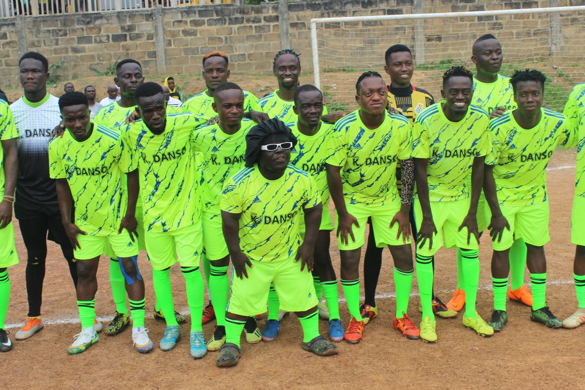 news_ghana's tweet photo. New Edubiase player Lilwin features in an exhibition match in Kwahu https://t.co/zTFI8jhFz7 #Sports #Kwahu #Mpraeso #NewEdubiase https://t.co/CIxUeSKSui