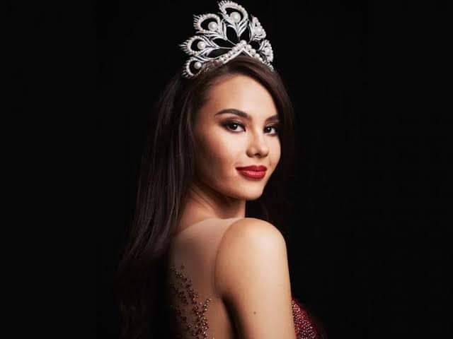 AvForLeniKiko's tweet photo. Queens for Pink! Miss Universe 2015 Pia Alonzo Wurtzbach, Miss Kylie Verzosa and Miss Universe 2018 Catriona Gray Declared their support for Leni Robredo! 💗
#AviatorsForLeniKiko
#MagagandaForLeni https://t.co/HYvcpYalN6