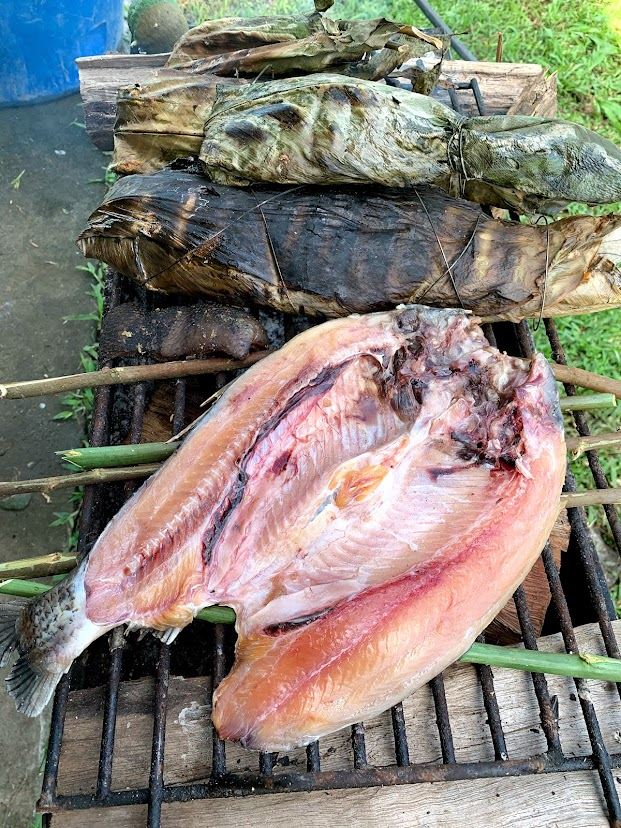 jcerdalimon's tweet photo. Desayunos #amazonicos con un rico pescado de la laguna de #Limoncocha. Ecuador 🇪🇨 https://t.co/LfzgfKlzae