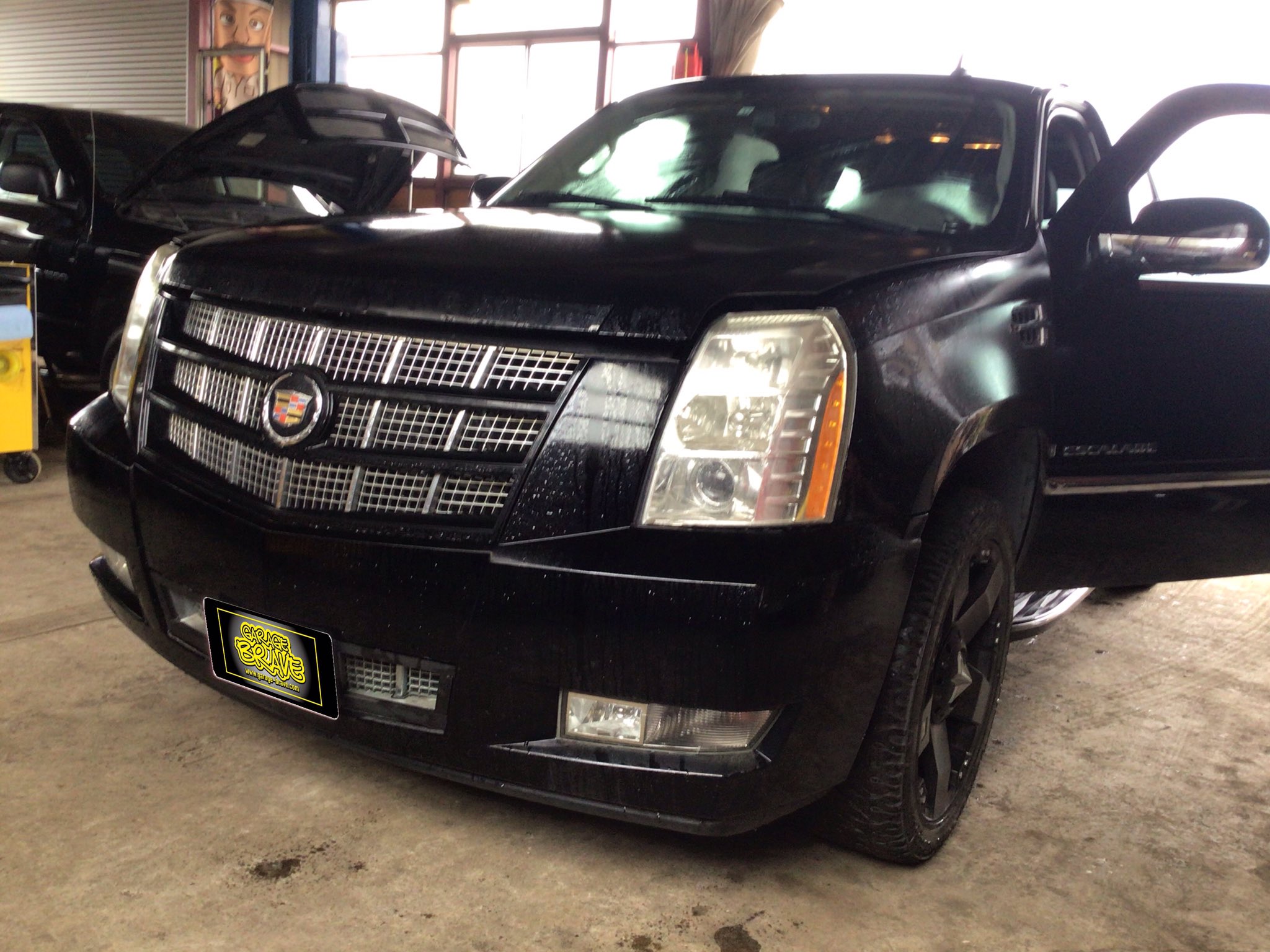 Garagebrave ガレージブレイブ ブログ更新しました エスカレード エンジン不調修理 お手数ですがホームページからブログにアクセスお願いします T Co Zna2oicx4g ガレージブレイブ Garagebrave アメ車 札幌アメ車 札幌アメ車修理