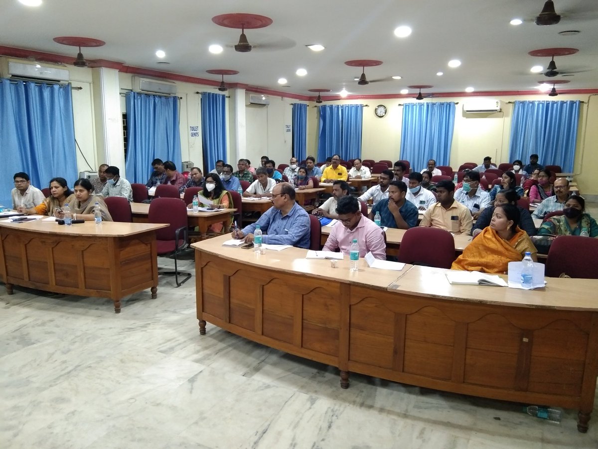 ZILLA PARISHAD, BHADRAK (@pddrda) on Twitter photo Review meeting by PD DRDA on different schemes at DRDA conference hall <a href="/DM_Bhadrak/">District Administration,Bhadrak</a> Review meeting by PD DRDA on different schemes at DRDA conference hall <a href="/DM_Bhadrak/">District Administration,Bhadrak</a>