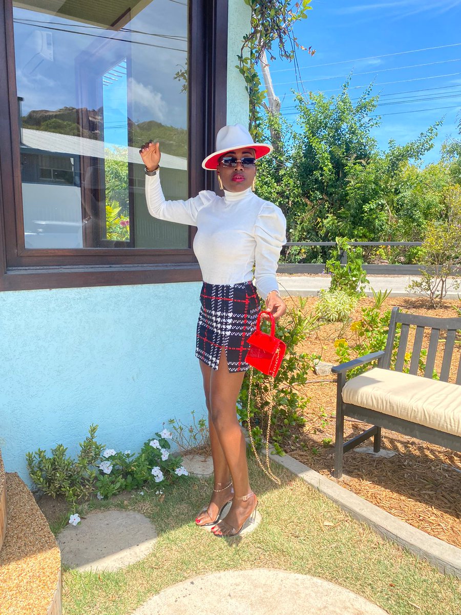 _tinytot52's tweet photo. - .... Ya'll know it's almost Taurus szn right?😏😎
•
•
•
#PracticeMakesPerfection #brownskingirls #melaninpoppin #melanin #slimgirlsdoitbetter #slimgirls #sheinofficial #sheingals #sheininspo #tangestudios #explorepage✨
https://t.co/BKzQDCZCUU https://t.co/iIblrnpyL0