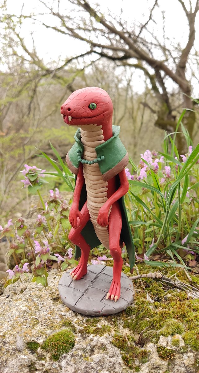XRC_73E_77SA's tweet photo. Funny snek from elden ring 

#ELDENRING #figure #snake #zorayas https://t.co/8pDjMUDV2E