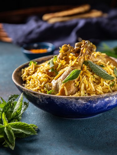 ifn's tweet photo. 10 delicious sindhi recipes you should try at least once. Link below 👇
https://t.co/33jQeD51Li
#Sindhi #SindhiFood #SindhiRecipes #DinnerRecipes #LunchRecipes #Recipes #EasyRecipes #GrabAPlate #IndiaFoodNetwork https://t.co/iWJYsKIYiq