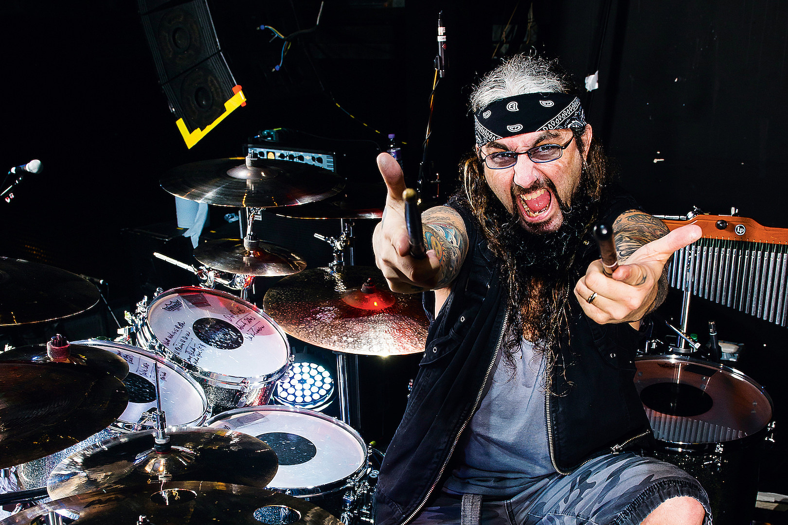 Happy 55th birthday to drumming god Mike Portnoy! 
