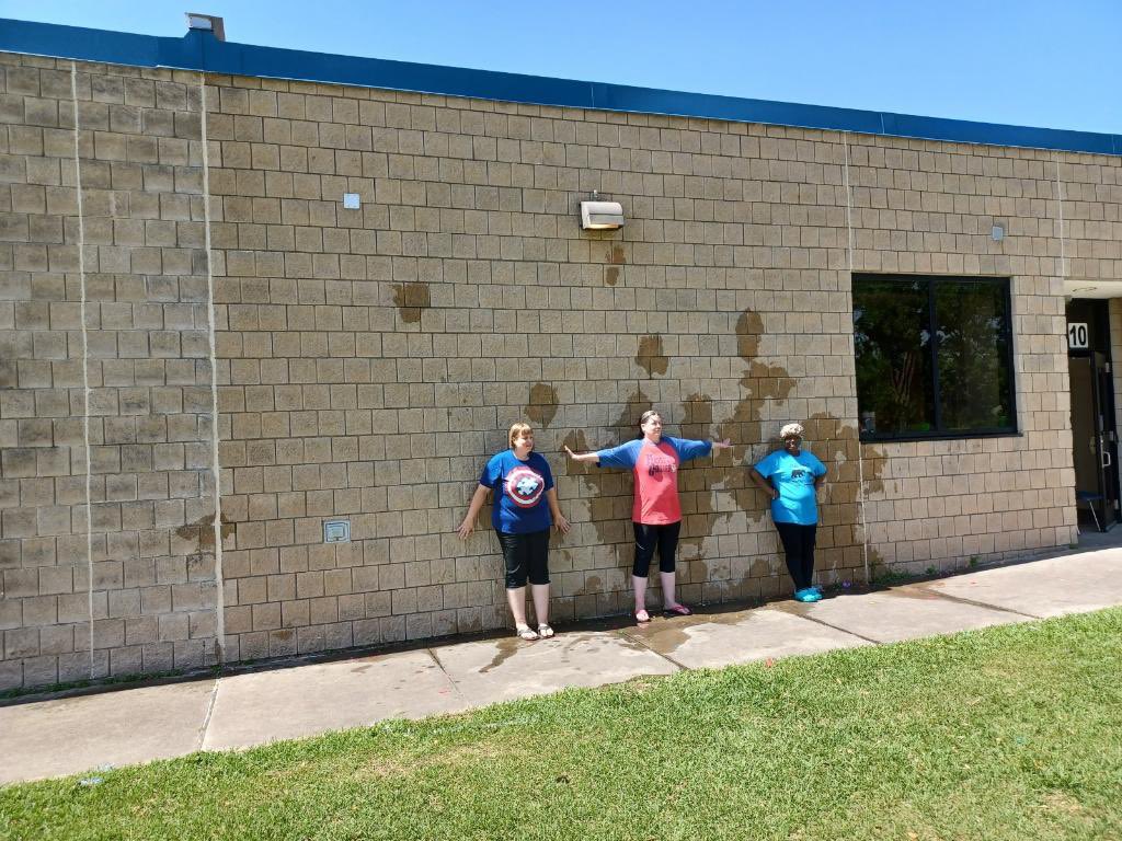 Ms_THammond's tweet photo. Photo dumping!!!!  As an incentive for our Benchmark our awesome students had the chance to throw water balloons at Mrs.Deleon and I and our plus 1 Mrs.Knippa. They had a blast! @McMullanElem #dontgobackwards #whateverittakes https://t.co/mtPZBLgKCp