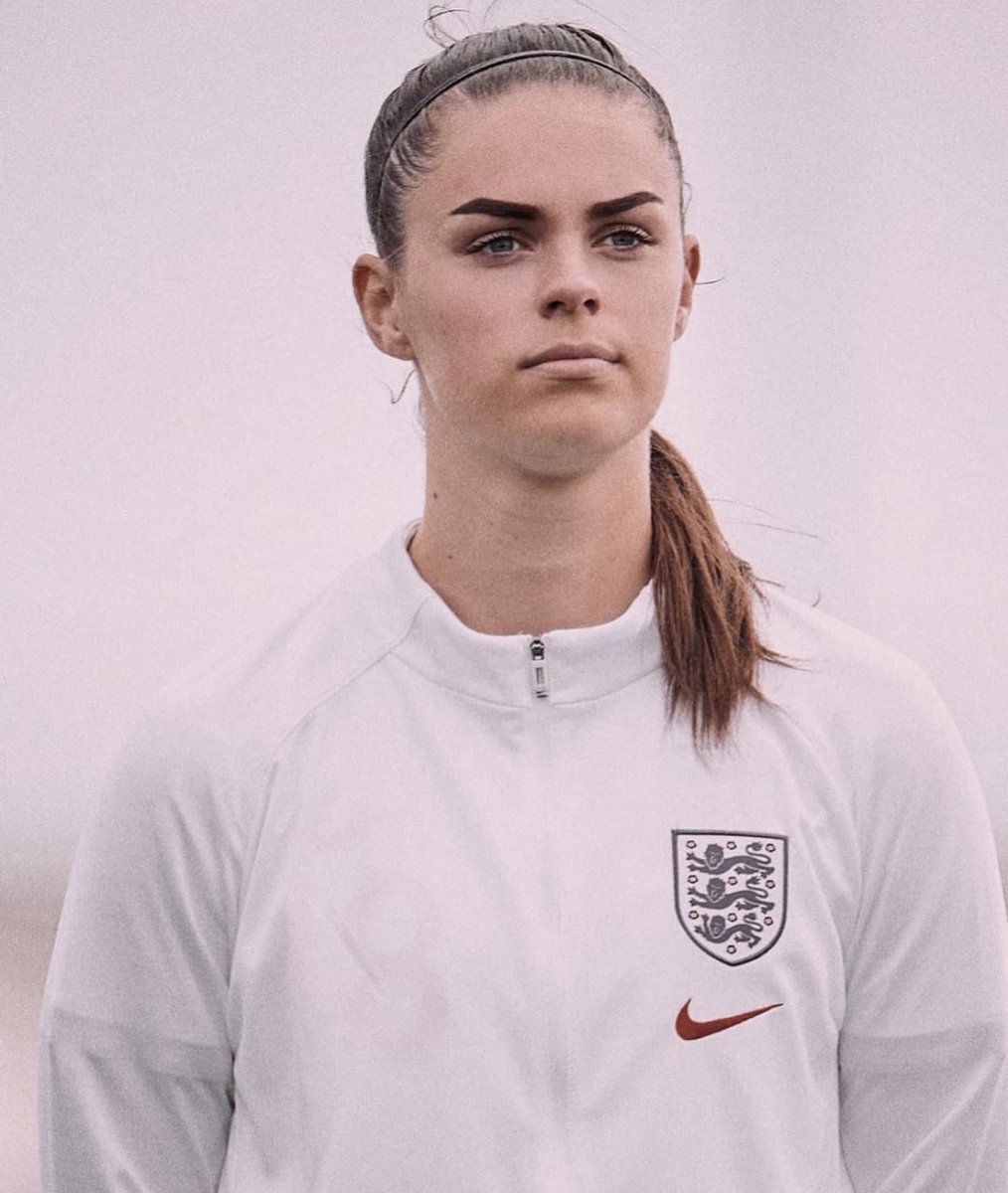 Emma Harries tweet media