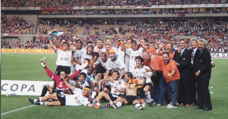 valenciacf's tweet photo. Esta final nosotros también la jugamos en casa

#ADNBroncoyCopero 🏆
#ADNVCF 🦇