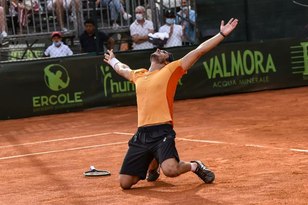 TheTipsDoctor's tweet photo. #ATP Barcelone 🇪🇸

M.Monori remporte au moins un set @2.60 I 0.5% 

RT/❤ https://t.co/8SpKzXmTJK