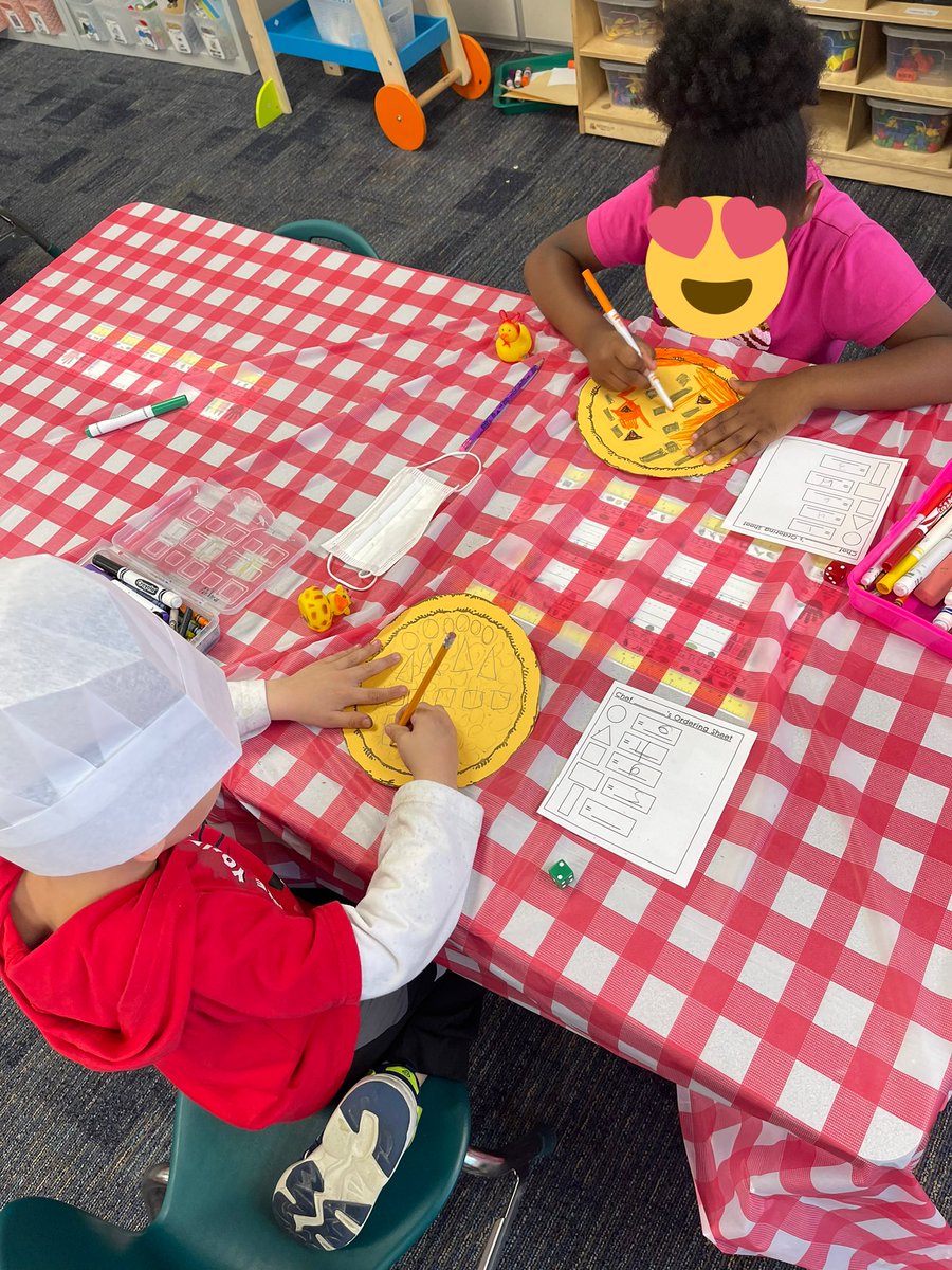 SarahKate6237's tweet photo. Last week ended with a lot of fun learning activities! CVC word egg hunt and shape pizza❤️ #growinglieders @CFISDLieder https://t.co/cFXMeZ1Pax