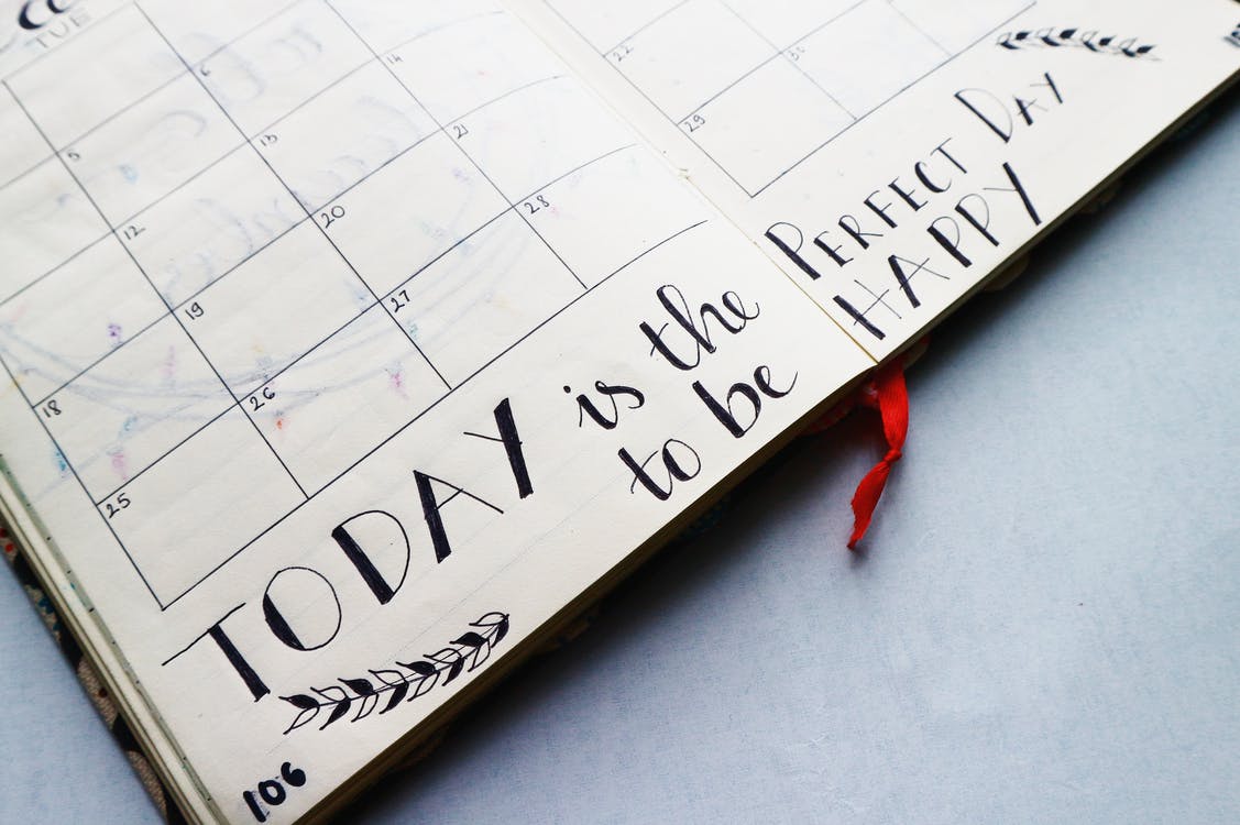 StClairLibrary's tweet photo. April is #StressAwarenessMonth and with exams around the corner, do you have a well-being plan?
#TheLearningPortal offers maps to goal setting, steps to sleeping better, and even a game plan to organize your study habits: https://t.co/6fHCBDnWE4 #MondayMood #mindfulactivities https://t.co/oBu1Q0vSBX