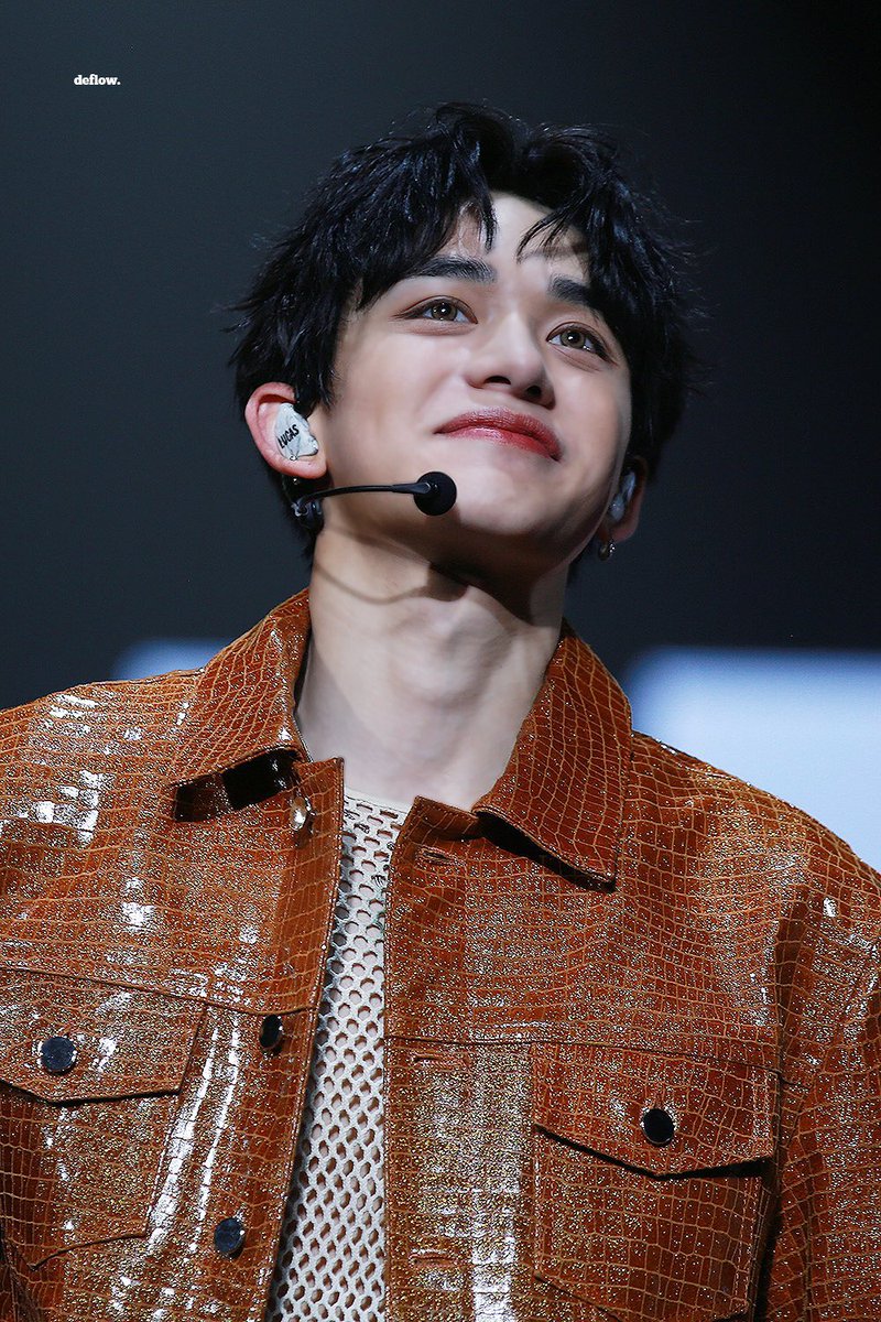 LCSLOOKS's tweet photo. happy #LUCAS 💖 https://t.co/QFTidswi1c