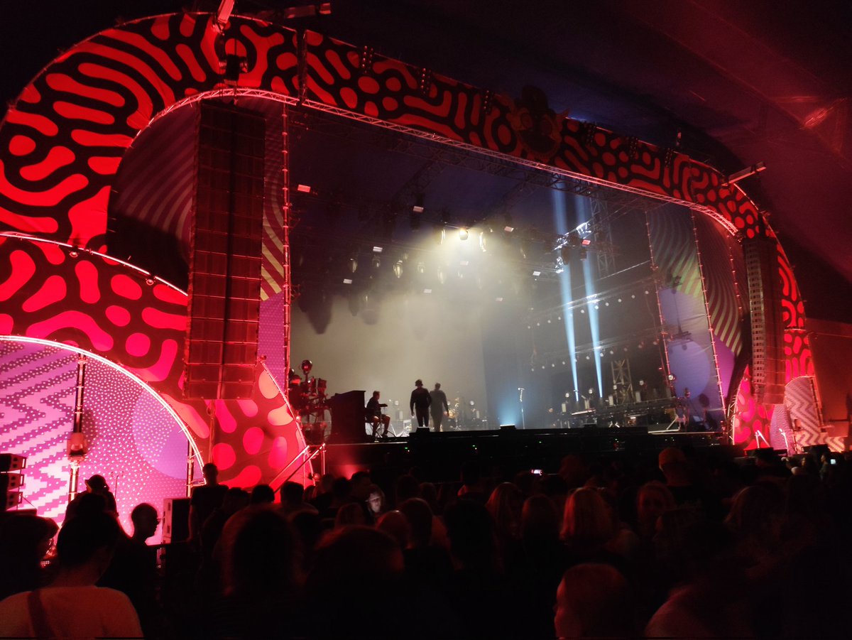 bean 🌺 tweet media