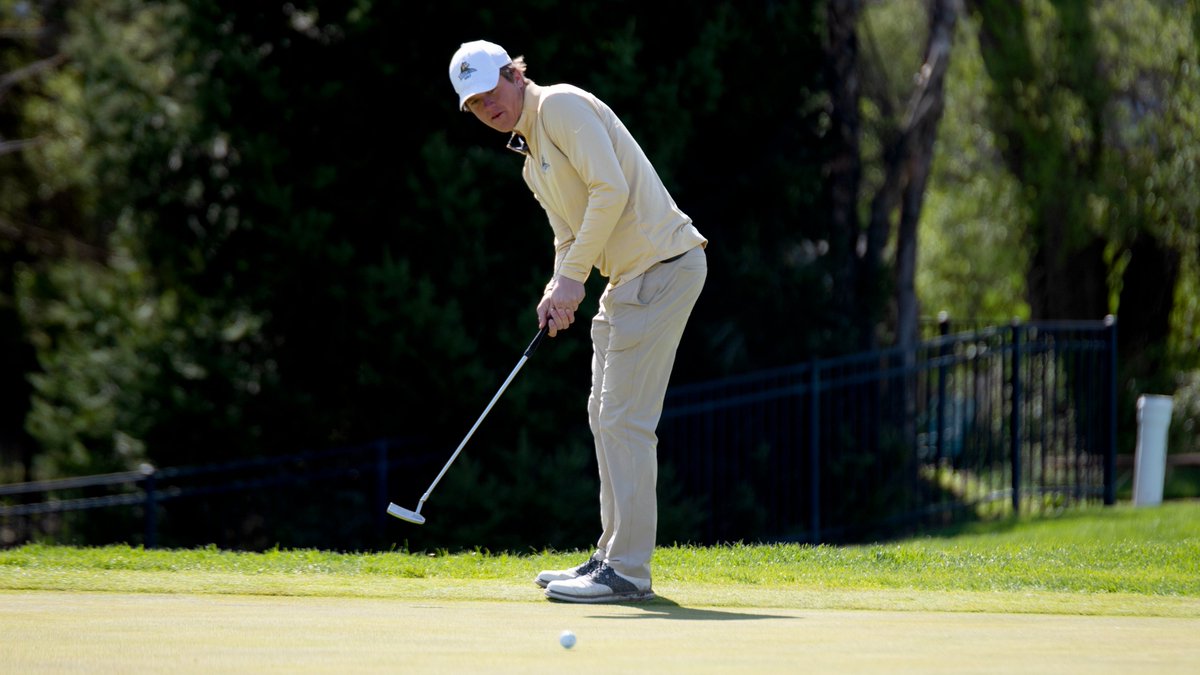 WrightStateGolf's tweet image. ANNOYING: snow in mid-April that causes the cancellation of today's final round.

NOT ANNOYING: The Raiders are the team champs of the Wright State Invitational &amp;amp; Davis Root is your individual champ! 3 other Raiders finish Top 10 as well.
#RaiderUP | #FullRaid | #RaiderFamily