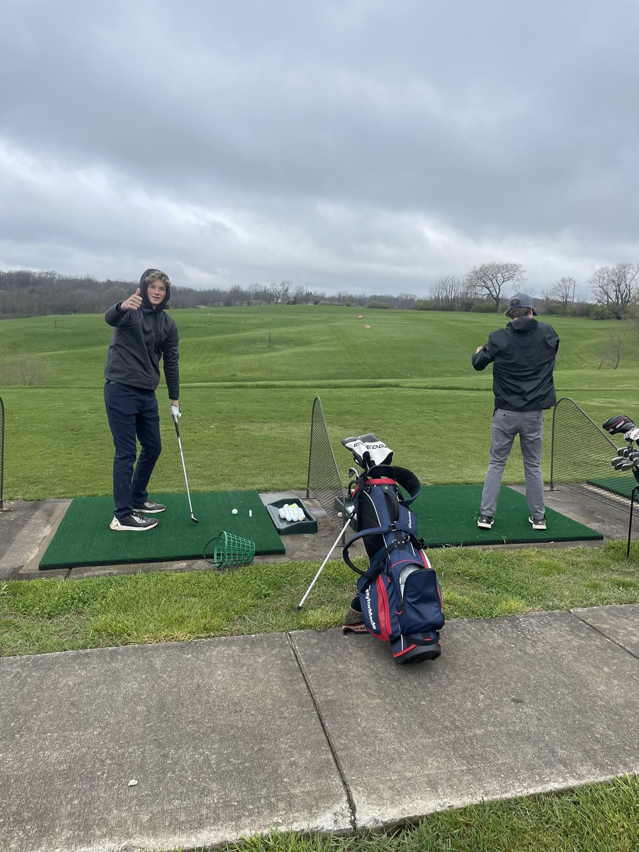 FarmGolf's tweet photo. These boys are ready to play! The Eagles are competing in the Elsberry Invitational at Sun Valley Golf Course. https://t.co/PrQsDoLj4w