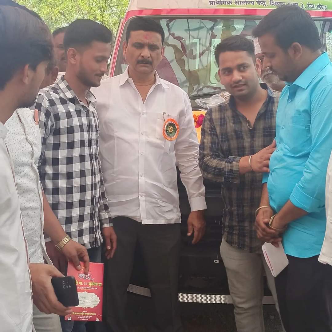 Pranav_007M's tweet photo. आज लोकप्रिय आमदार मा. बाळासाहेब काका आजबे यांनी शिरूर कासार प्राथमिक आरोग्य केंद्रास रुग्णवाहिका उपलब्ध करुन दिली. यावेळी रुग्णवाहिकेचा लोकार्पण सोहळा काकांच्या हस्ते संपन्न झाला...
#balasahebajabe https://t.co/m9oMUtvhVv
