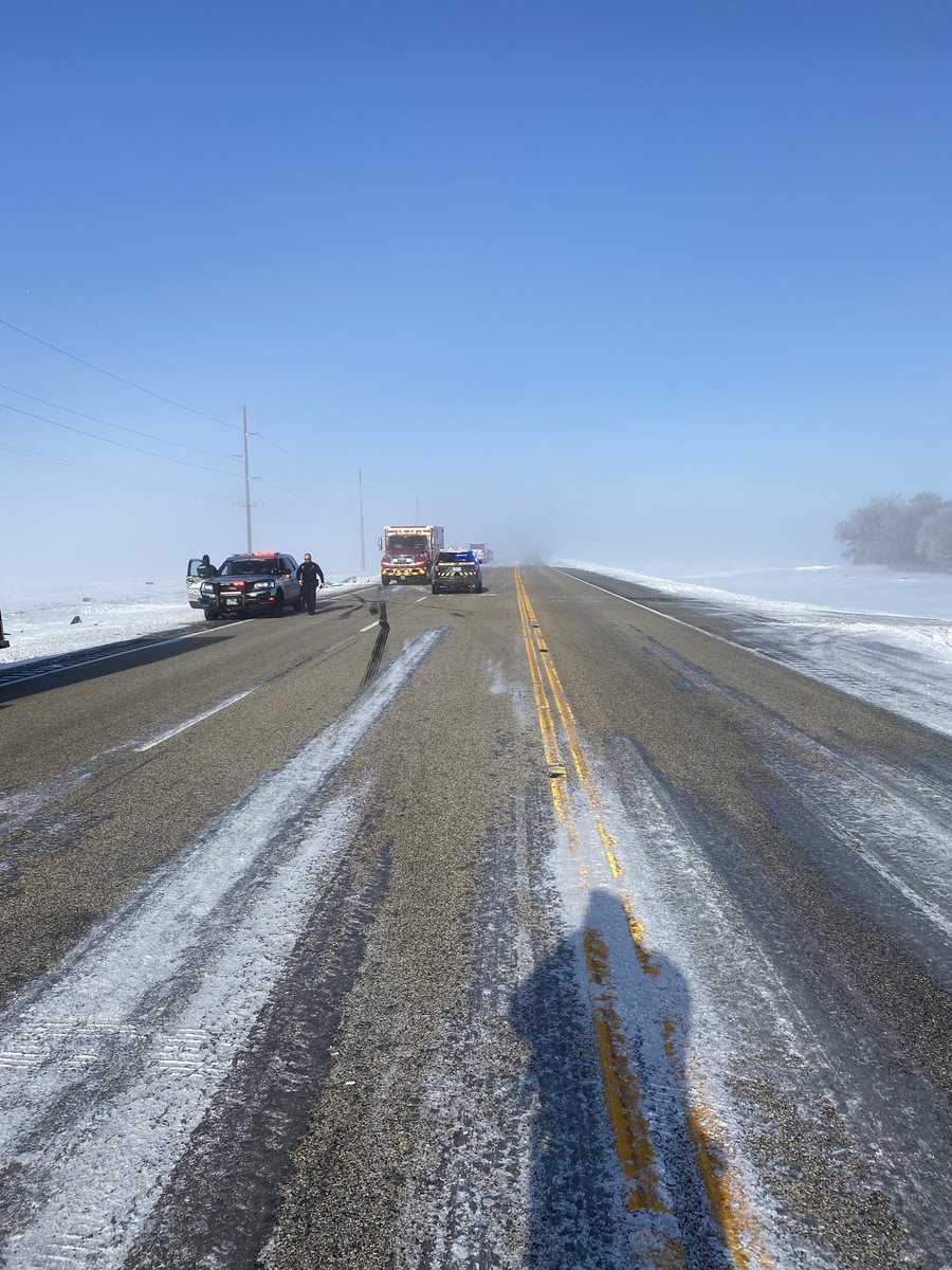 Ahilz258's tweet photo. Highway 23 is shut down just west of Makoti for a fatal crash investigation. Roadways are very icy and visibility is poor. Please avoid the area. #NDHP258 https://t.co/B69SRnmfoz