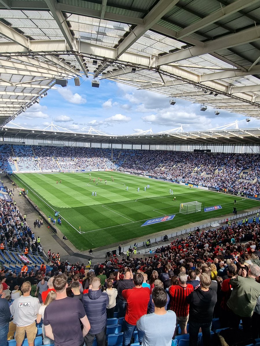 AFCB_M2theC's tweet photo. π΅ v π
#COVBOU https://t.co/58KhfPKeFC