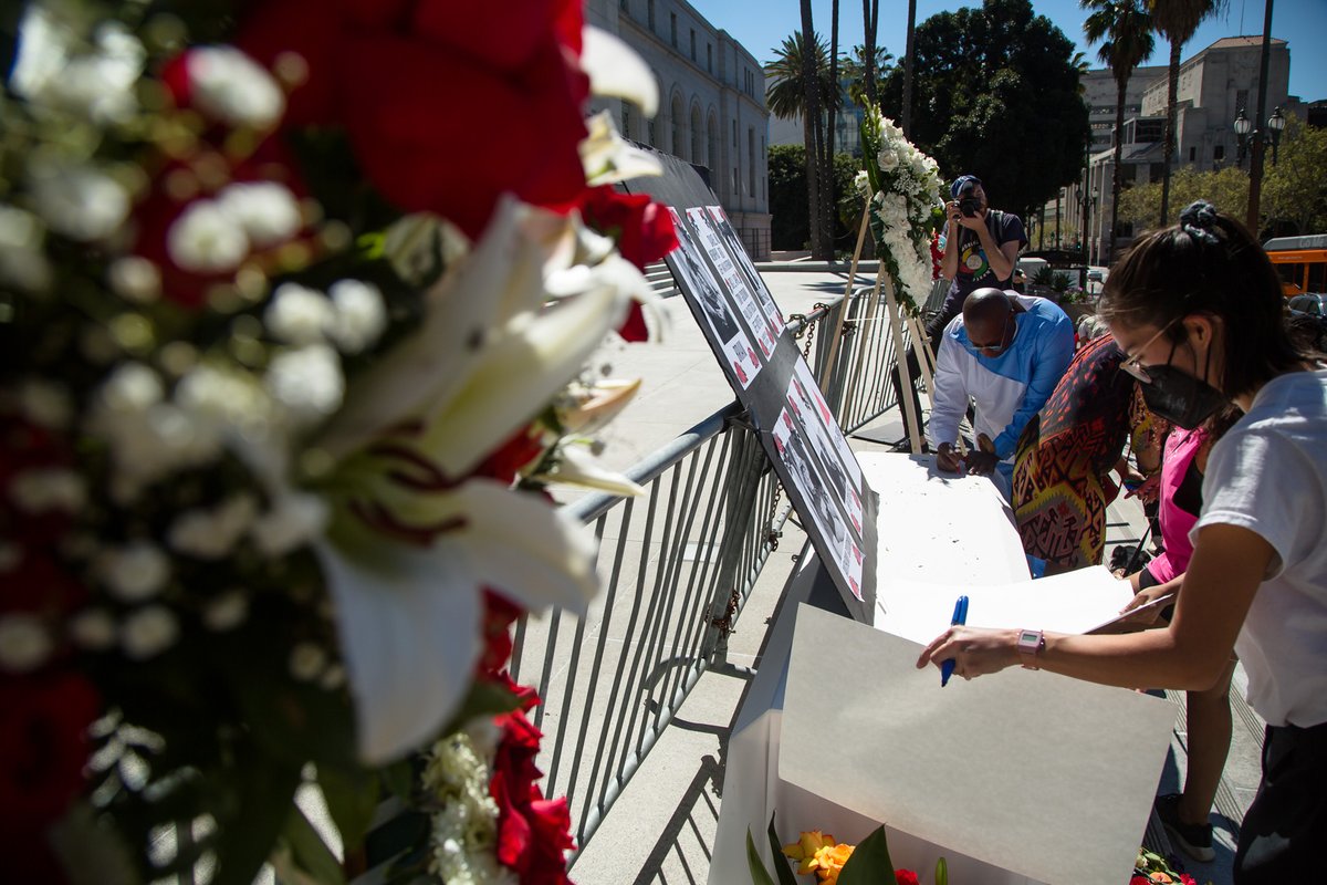 BuzzFeed .JPG tweet media