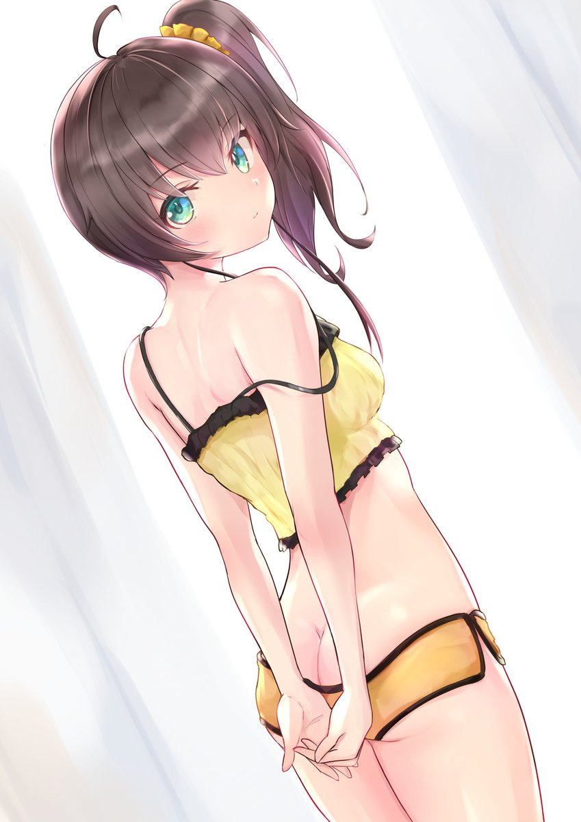 natsuiro matsuri 1girl solo brown hair ass side ponytail ahoge scrunchie  illustration images