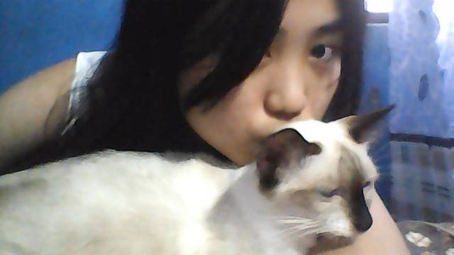 huejin__'s tweet photo. miss u :(( uwi ka na pls, guluhin mo na 'ko ulit sa klase q ; - ; https://t.co/parszxVDjh