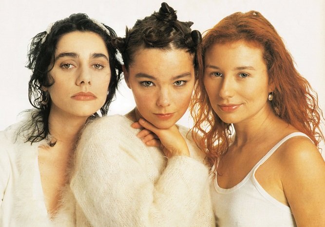 Dehx4Blog's tweet photo. Or a photo that sums up the 90s more than this? https://t.co/YSpbGizmgD