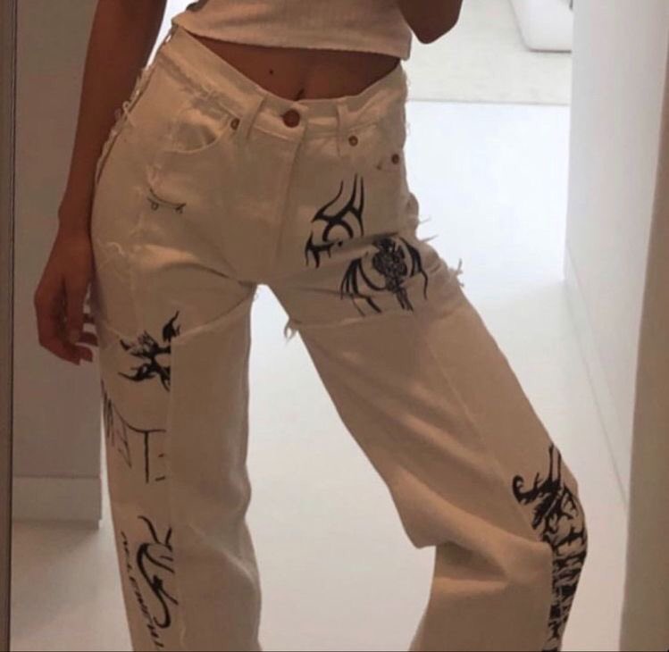 will never get over these vetementsxlevis jeans