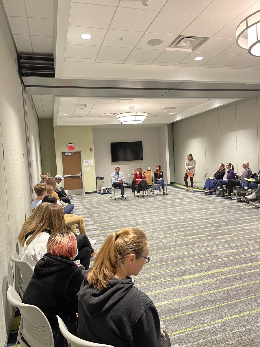 DMACC_CA's tweet photo. Last week, we had a great group of students for our explore education day! Students had the opportunity to listen to the Teacher of Year and hear from current teachers and administrators! Swipe to see highlights and find more events like it at https://t.co/PnE6CQLHDv" https://t.co/uXCV8CwGjr