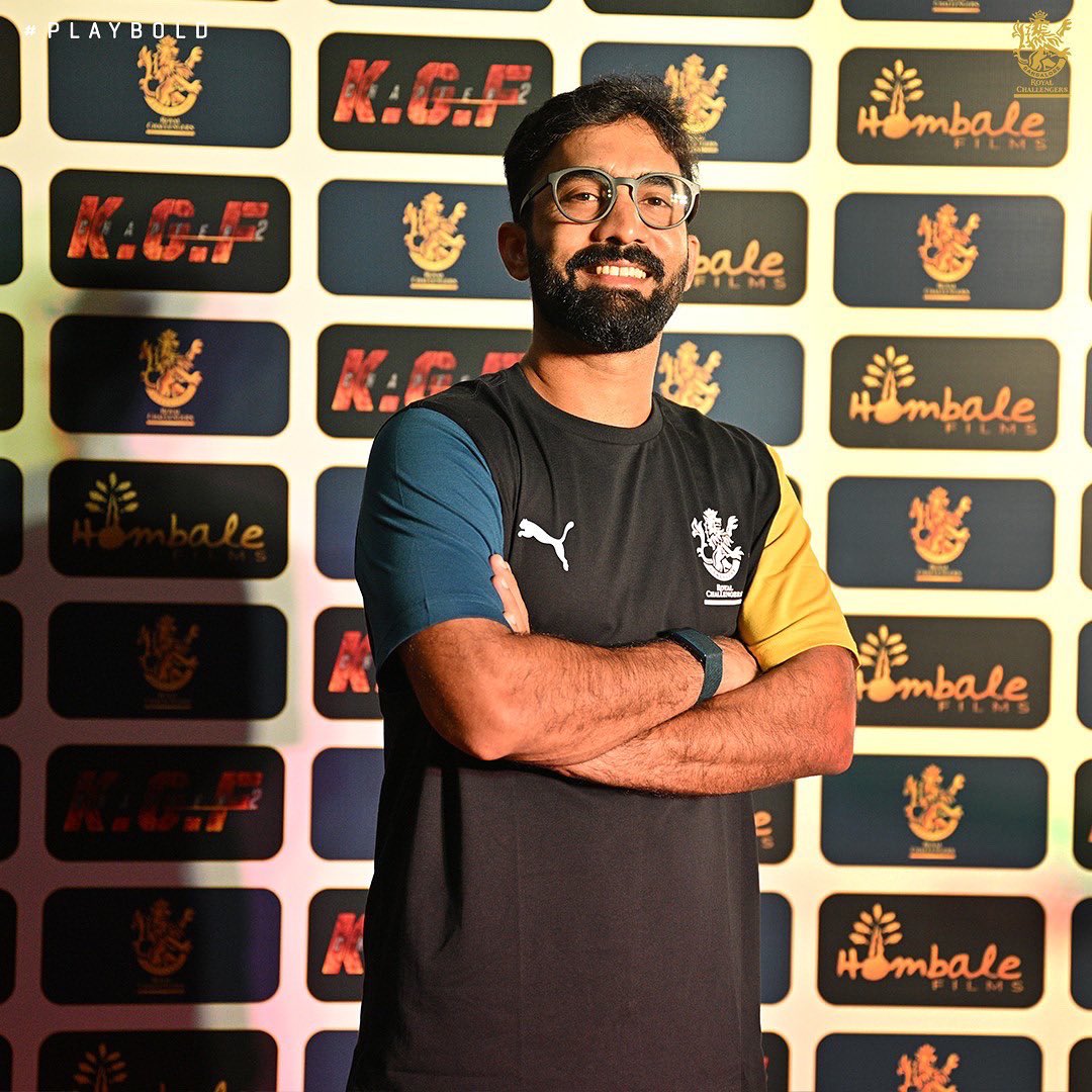 RCBTweets's tweet photo. Our stars had some much needed downtime, thanks to @hombalefilms, as we were enthralled with a special screening of the blockbuster #KGF2. 🤩

Safe to say all our stars loved the experience. 🙌🏻

#PlayBold #RCB  #ನಮ್ಮRCB  #RCBxHombale #KGFChapter2 https://t.co/X2znmSOndj