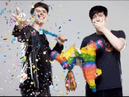 smurfetterox86's tweet photo. Happy #PinataDay! 🪅 https://t.co/JLxHocCZkV