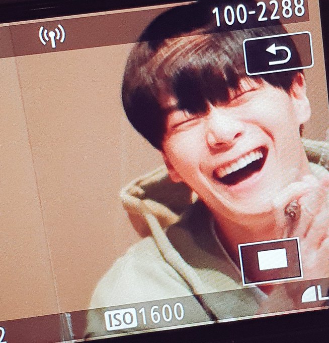 bibbinbab's tweet photo. No offense to air but they are the reason I'm surviving 😔 https://t.co/b4L1u5TRzF