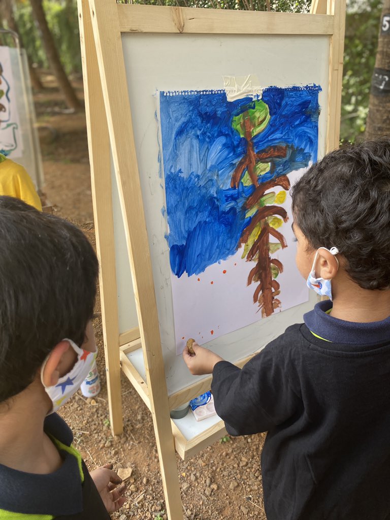 PriyankaGodinho's tweet photo. JKG Dinosaurs used nature as their model today! Every child is an artist indeed! #creativityiscontagious @ey_ois @ois_primary @twisha_b @oismumbai https://t.co/9XfE4qfJfi