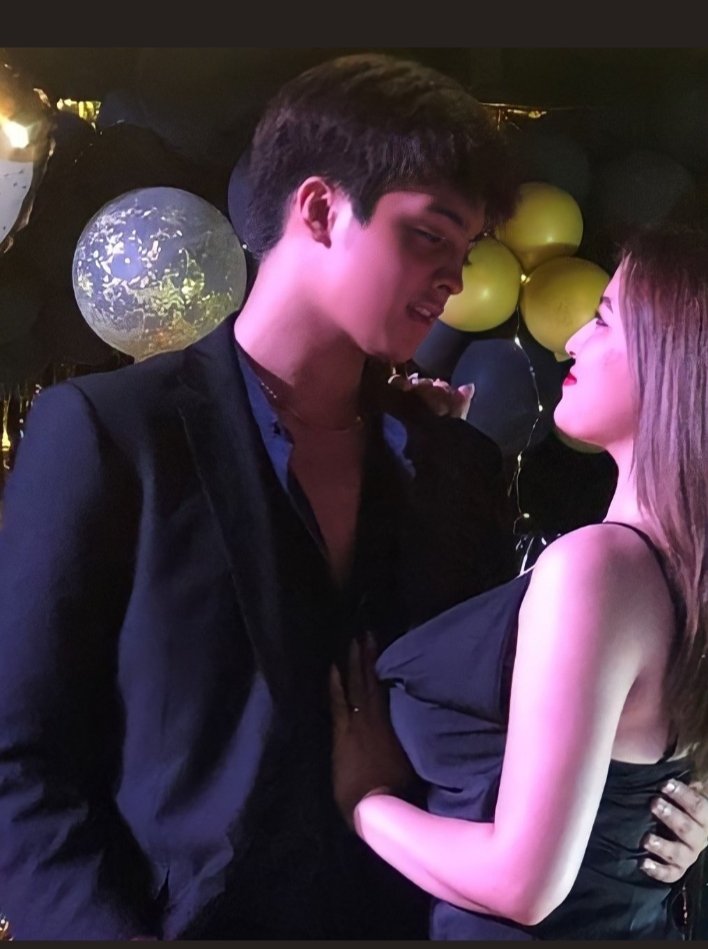 menaii1989's tweet photo. Let love be the light and the guide for your heart to find what you deserve.
#KDEstrada @kdestrada_
#AlexaIlacad @alexailacad
#KDLex #RunToMeComingSoon https://t.co/mlbvDK0LO9