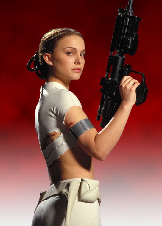 sw_holocron's tweet photo. Natalie Portman 

From Padmé to Thor… ❤️ https://t.co/a4ErF0xHO6