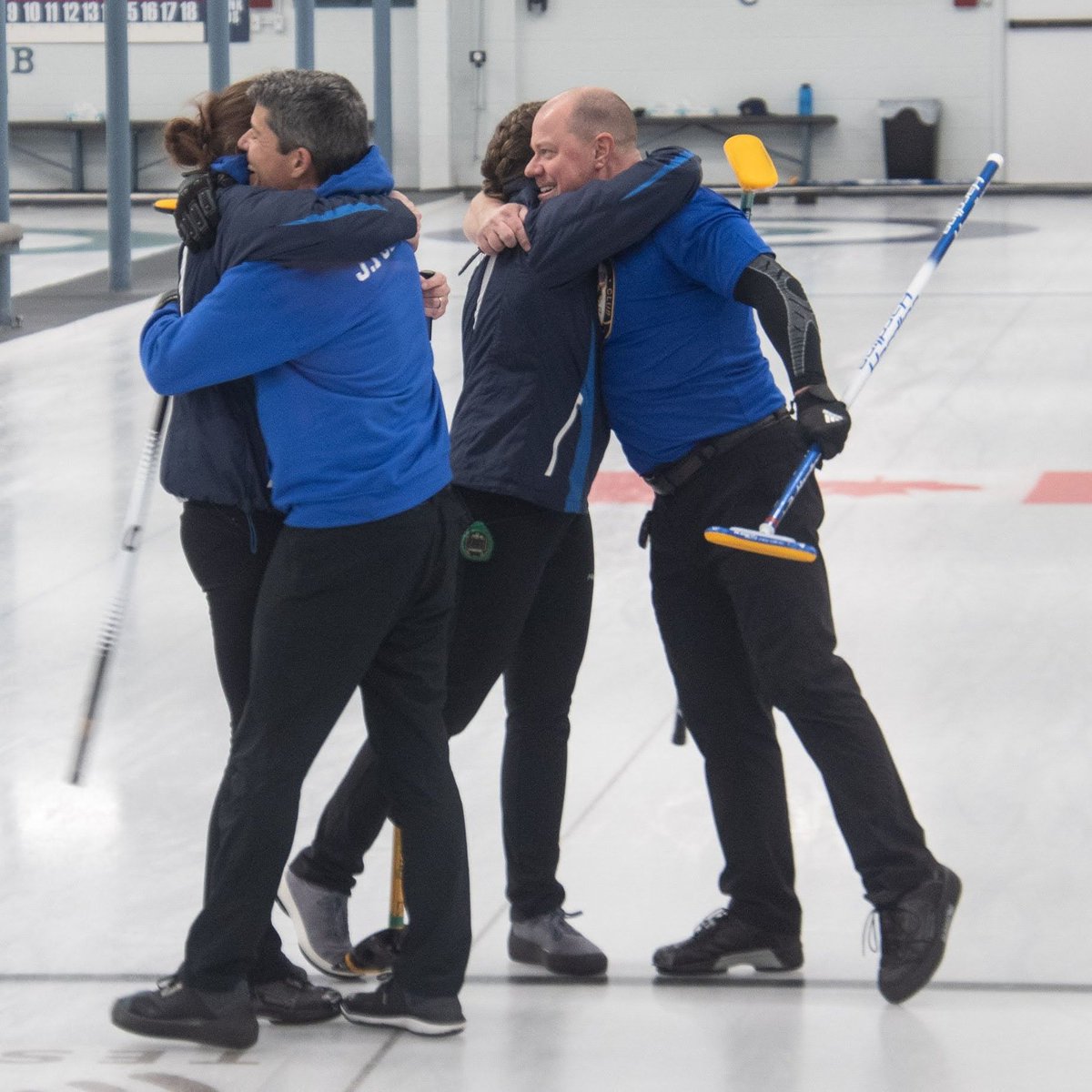 usacurl's tweet photo. 🥇GOLDEN🥇

Congratulations to Caitlin Pulli, Jeff Pulli, Rebecca Andrew &amp; Jason Scott on capturing GOLD and becoming 2022 U.S. Mixed (Fours) National Champs!

➡️https://t.co/4dlquIiqyL

(Photos by Randy Fredlund)

#USACurling | #2022MxNats https://t.co/elUNDy2JF2