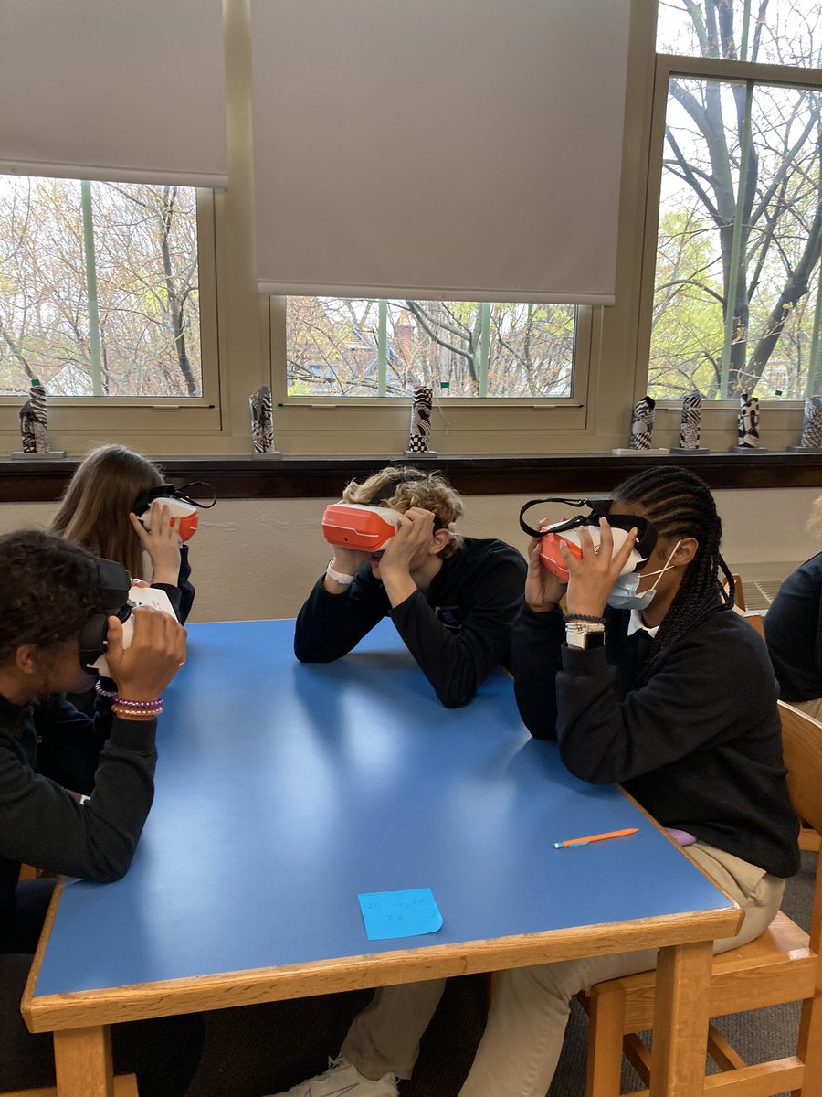 jackietalkthai's tweet photo. 8th graders @JCTMS_JCPS are reading “Diary of Anne Frank”, we are bringing in VR to take them to Amsterdam, Auschwitz, and a Holocaust memorial @jctmslibrary #JCPSDigIn #LearningExperience https://t.co/4DwM1yCucl