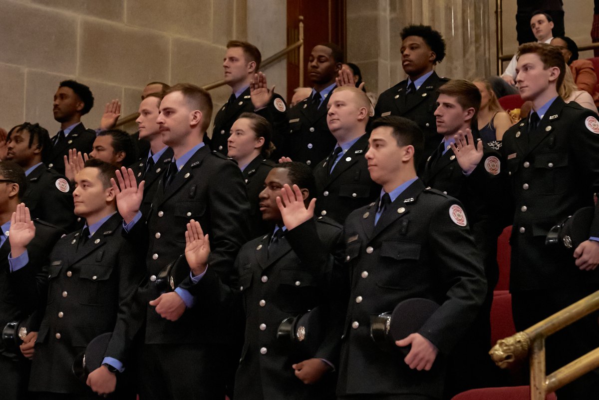 AlexandriaVAFD's tweet photo. ICYMI: AFD officially graduated 23 new firefighter/EMTs on April 15. After more than 7 months in the training academy, we welcomed the new probationary firefighters to their new fire department family. #onwardAFD https://t.co/FboNTAP0Ws https://t.co/iBtZC0oJqK