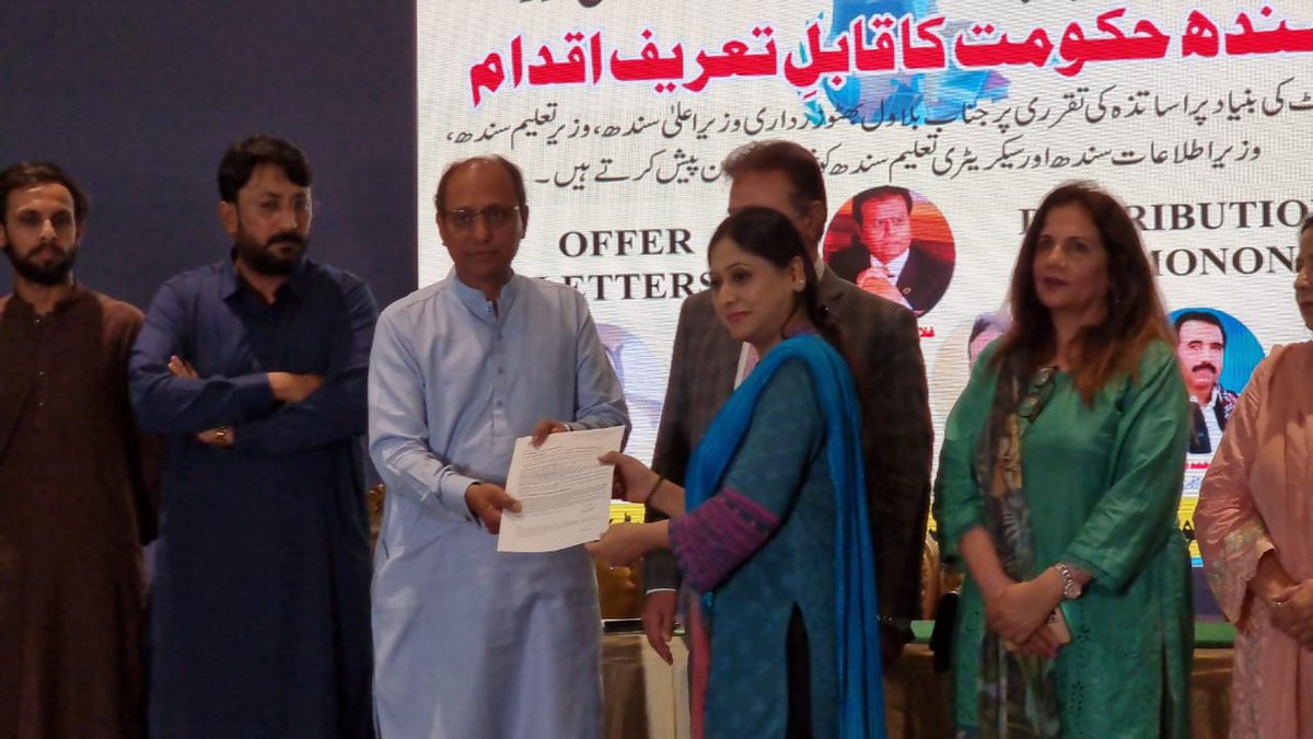 #Sindh Information and Labour Minister <a href="/SaeedGhani1/">Senator Saeed Ghani</a> said that the recruitment of 50,000 school #teachers at a time in the province on meritorious grounds proves the commitment of the Sindh govt and the top leadership of the ruling PPP to the cause of education.