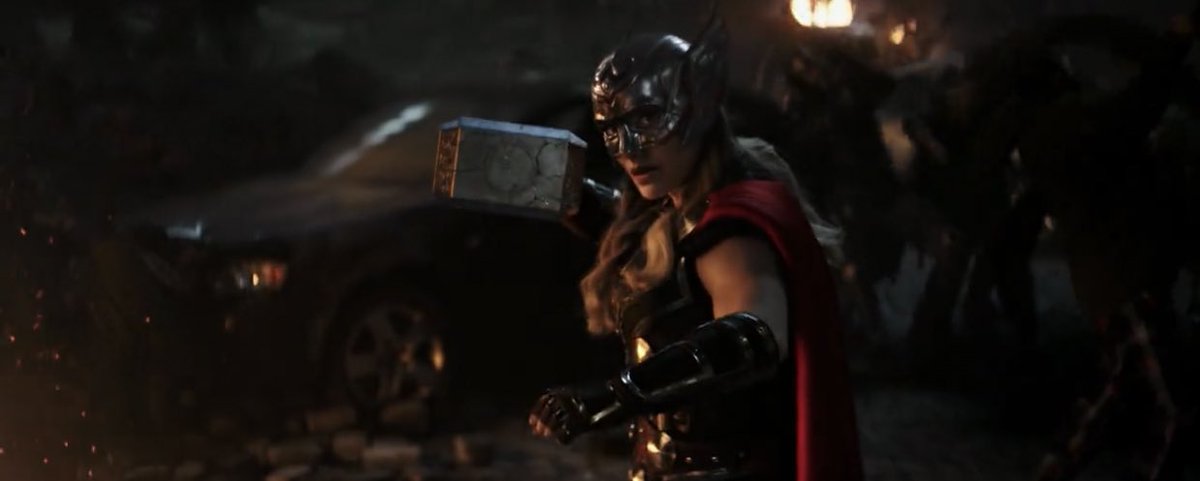 MARVELFANSUNI's tweet photo. I’m women, I’m fearless
I’m sexy, I’m divine
I’m feminine, I’m masculine
I’m anything I want
#Thor #TheMightyThor #MightyThor #SheThor #Valkyrie @TessaThompson_x #NataliePortman #ThorLoveAndThunder https://t.co/eS5JnTgyxy