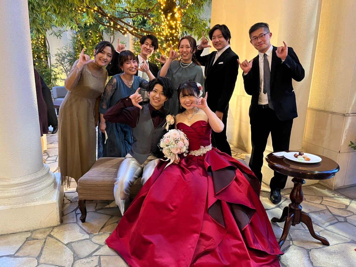 我らがみきてぃ結婚式を挙げました💍💍✨

すっごくとっても最高にかわいかったことをお伝えします！！

そして新郎 ももたさんからアツアツな一言いただきましたー！！🎊🎊🎊

「みきてぃ史上今日が1番かわいい♡」

はい！ご馳走様です！！
以上、古都リポーターからでした！