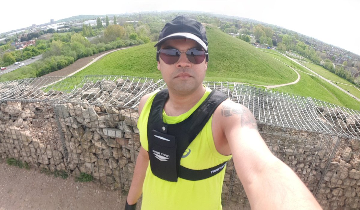 runwithandy's tweet photo. π€Happy Bank Holiday Monday Run!πππββοΈβ° π #active #fitness #ealing #bebetter #april #sunshine #workout #longweekend #spring #goodafternoon #london #move #easterweekend #asics #ukrunchat #shokzsquad #trailrunning #bankholidaymonday #runwithandy #healthiswealth #runthroughuk https://t.co/vMS6X1wP8S