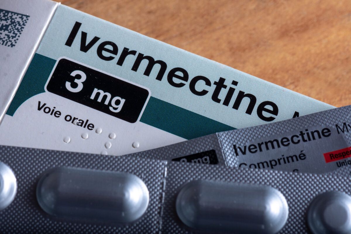 Honest_Medicine's tweet photo. "...the outright dismissal of a low-risk, inexpensive, potentially preventive treatment with a long record of safety could be the single most deadly, not to mention unethical, policy error of this pandemic." https://t.co/d1KFLy6527 https://t.co/qJ4KgsrV8t